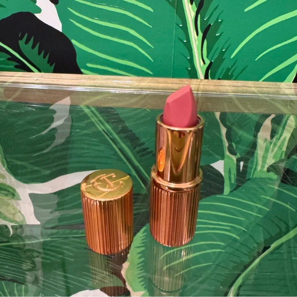 NWT Charlotte Tilbury Pillow Talk Nude Pink Matte Revolution Mini Lipstick